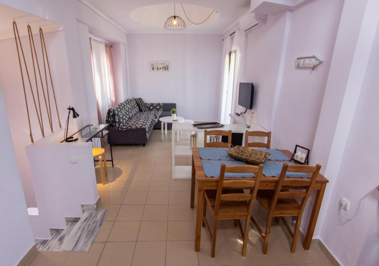 Beachfront Stylish Maisonette In Ierissós Ngoại thất bức ảnh